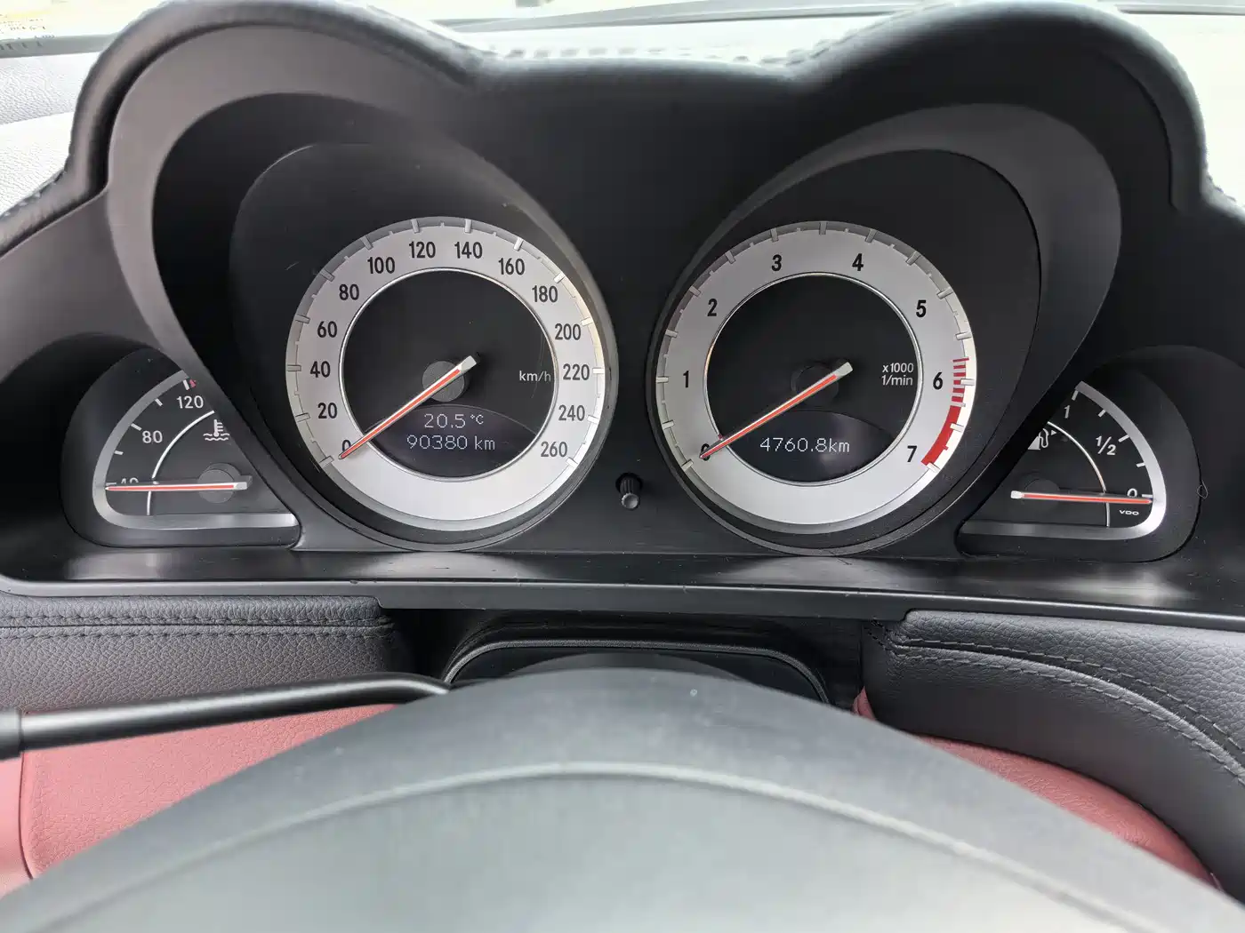 Mercedes-Benz SL-Class 2010 SL 300 фото 11