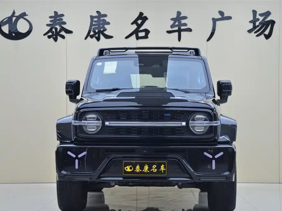 Crossboundary Auto Co-created Tank 300 2023 2.0T Cyber Knight фото 2