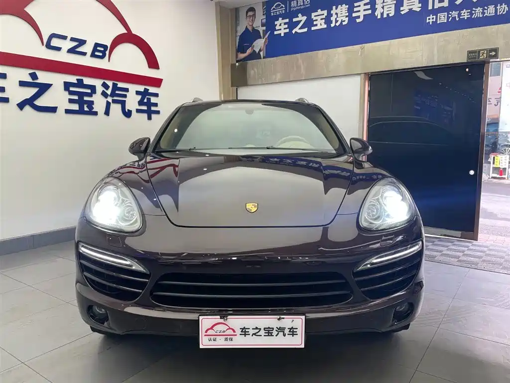 Porsche Cayenne 2011 Cayenne 3.0T фото 2