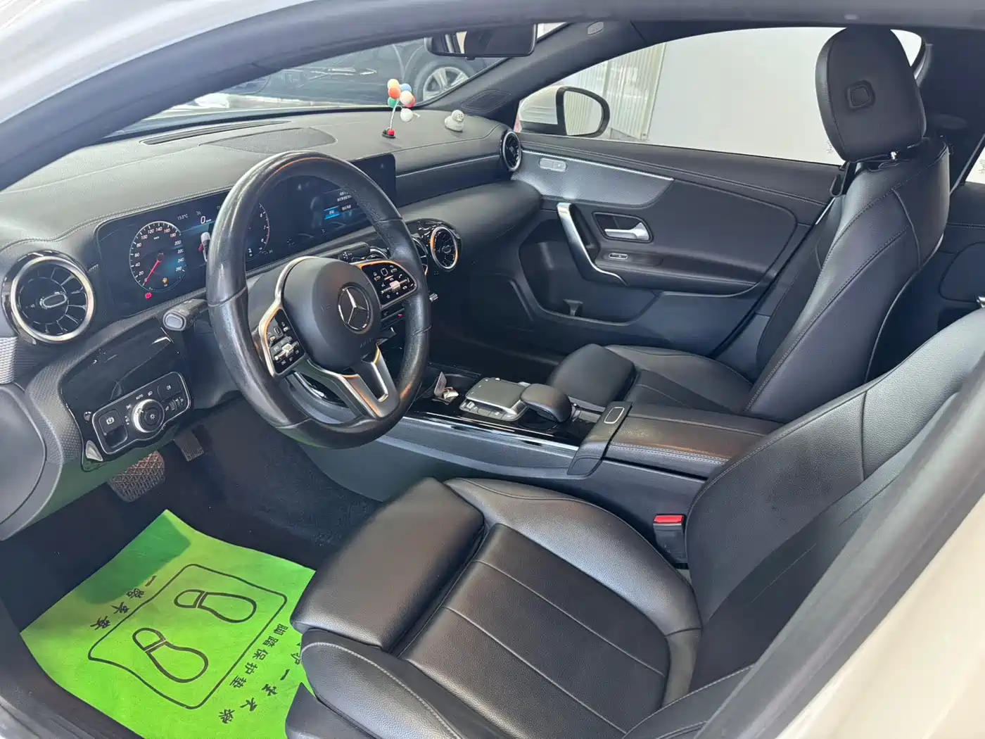 Mercedes-Benz A-Class 2022 A 180 L Sport Sedan фото 5