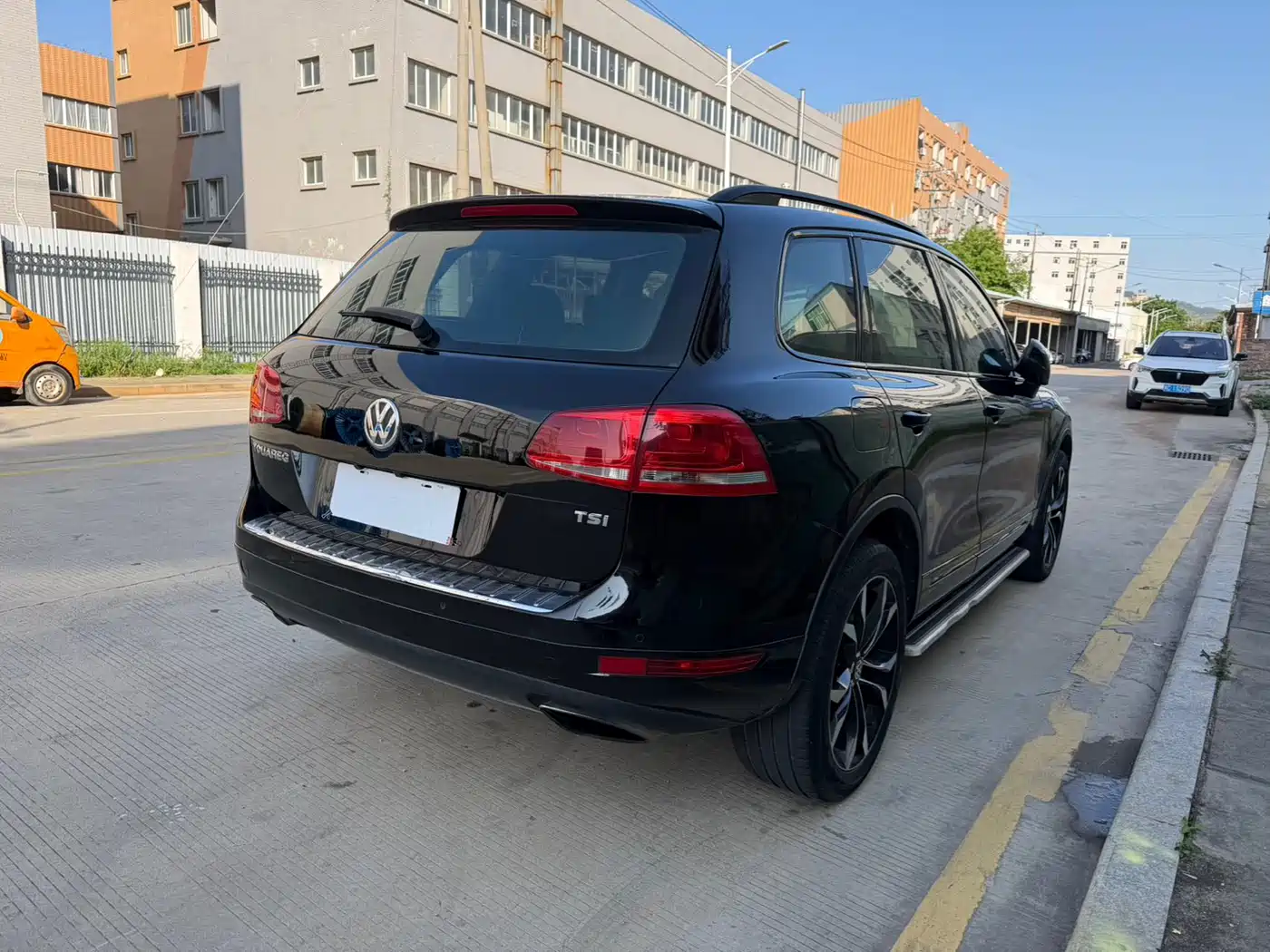 Volkswagen Touareg 2011 3.0TSI Comfort фото 7