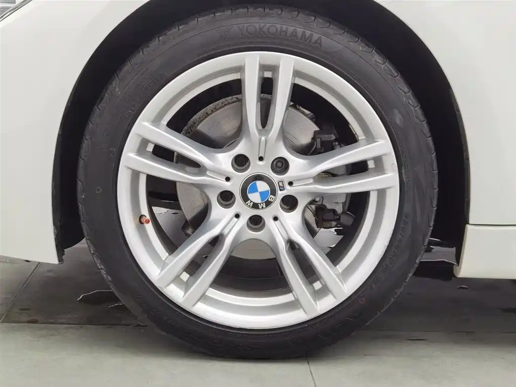 BMW 3 Series 2018 320i M Sport Package фото 17