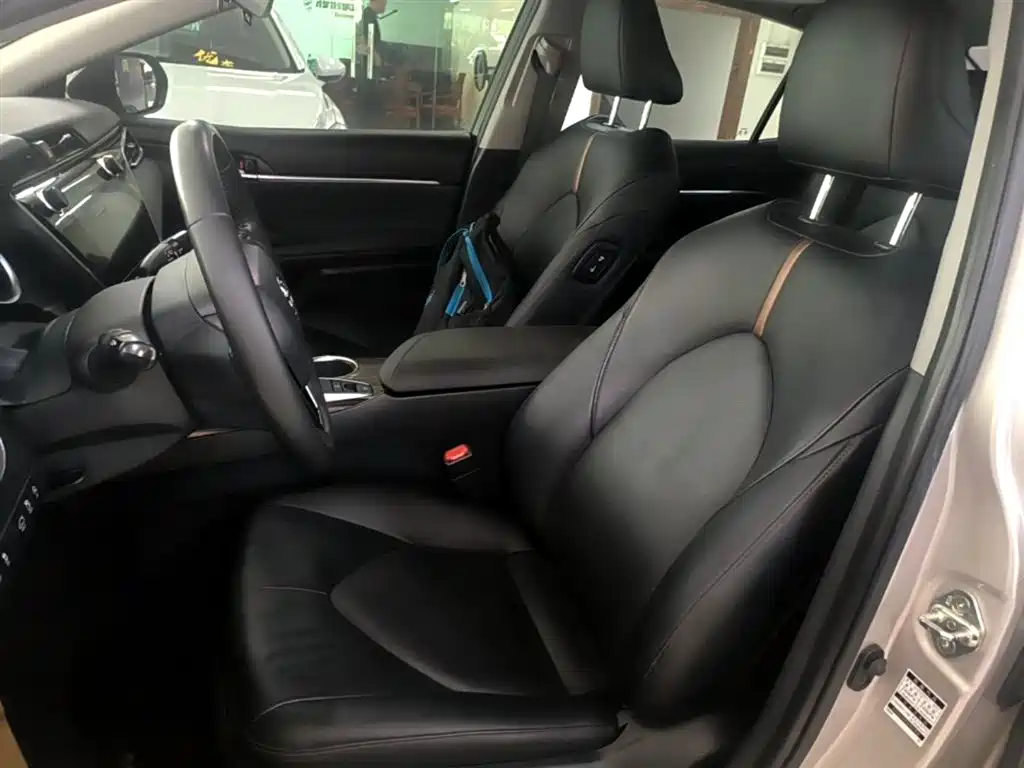 Toyota Camry 2019 Facelift 2.0G Luxury Edition фото 15