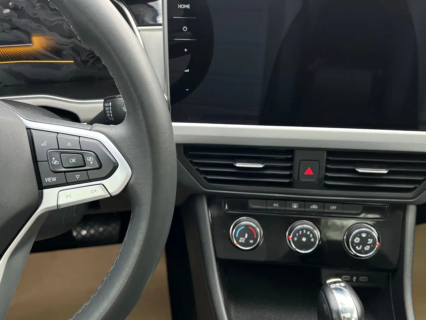 Volkswagen Bora 2023 200TSI DSG Smart Edition фото 29