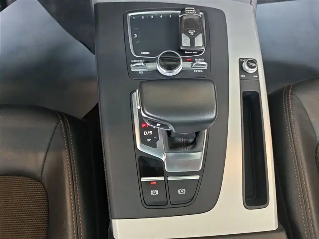 Audi Q5L 2018 40 TFSI Premium Fashion China VI фото 14