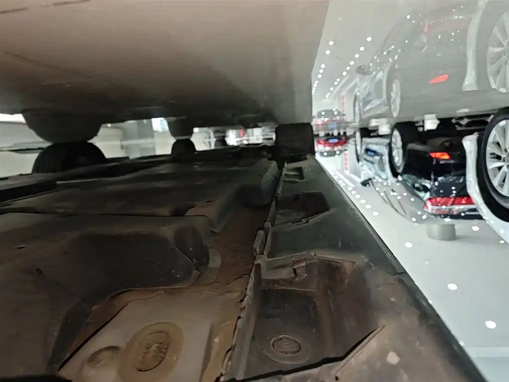 Toyota Camry 2019 Facelift Hybrid 2.5HG Luxury Edition фото 22