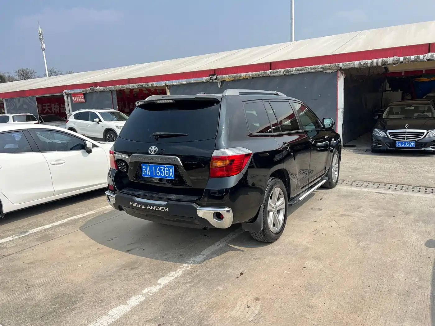 Toyota Highlander 2011 2.7L 2WD 7-seat Luxury Navigation фото 20