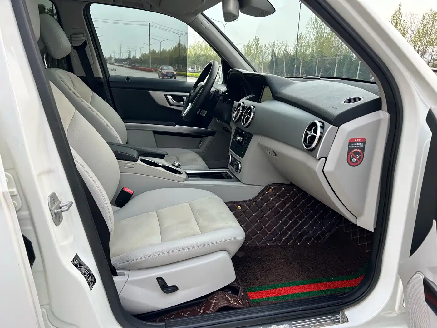 Mercedes-Benz GLK-Class 2015 GLK 300 4MATIC Fashion Ultimate Edition фото 9