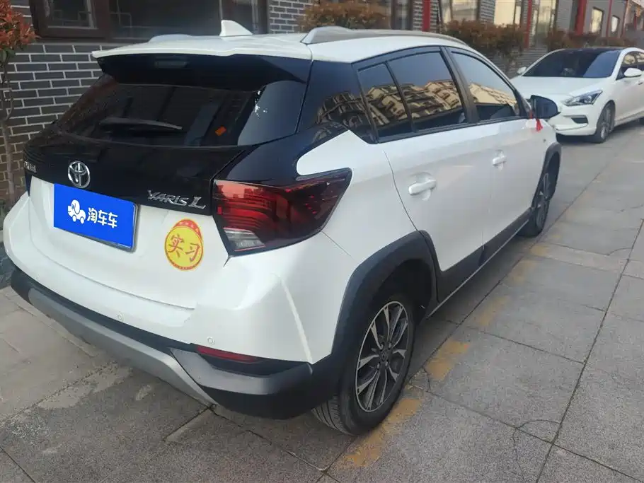 TOYOTA YARIS L ZHIXUAN