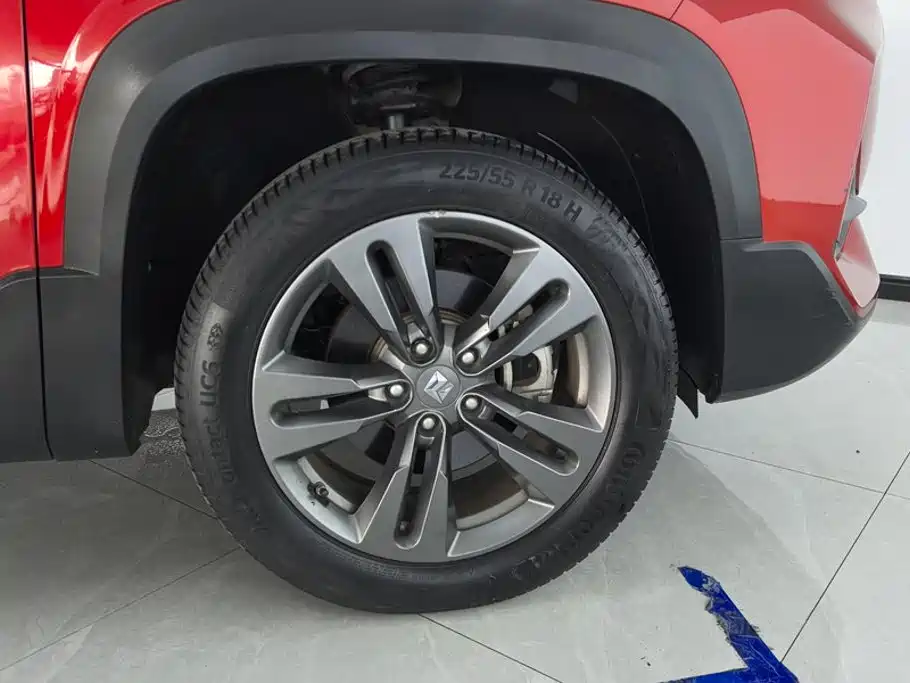 Фото 6 - Baojun RS-5