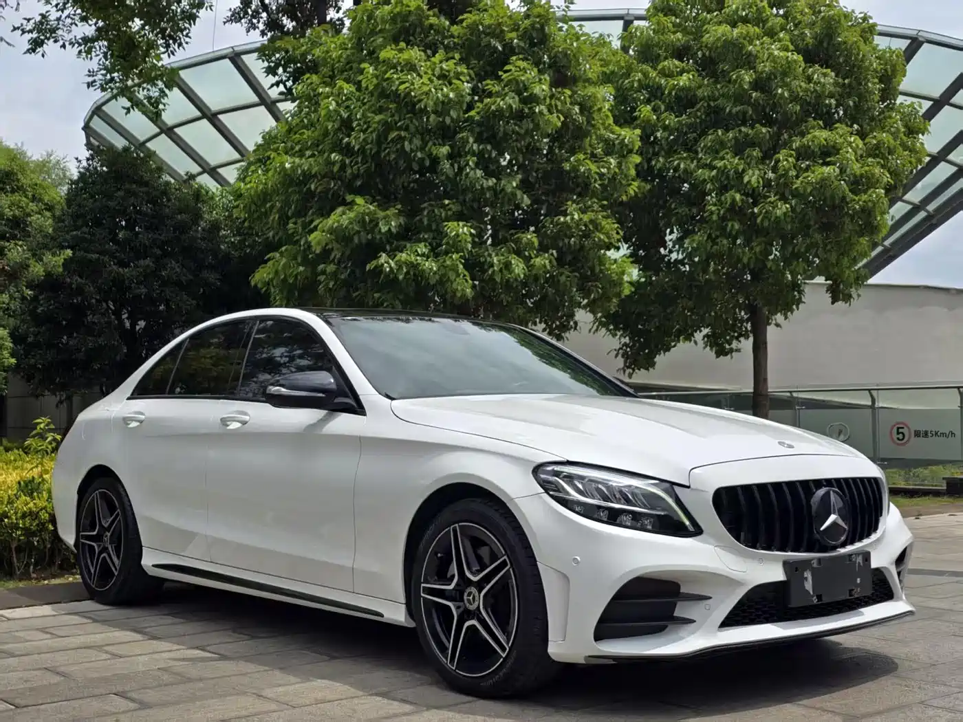 Mercedes-Benz C-Class 2021 C 260 Starry Exclusive Edition фото 2