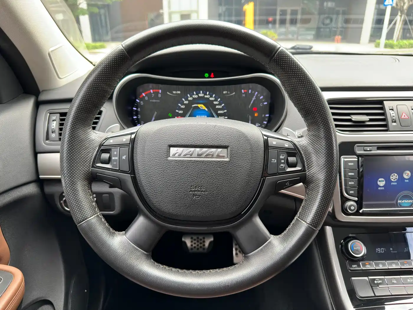 Haval H8 2017 2.0T Gasoline 4WD Smart Enjoyment фото 14