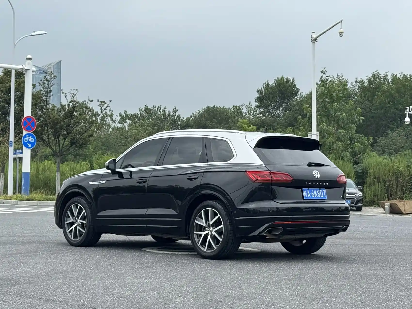 Фото 7 - Volkswagen Touareg