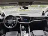Фото 5 - Volkswagen Touareg