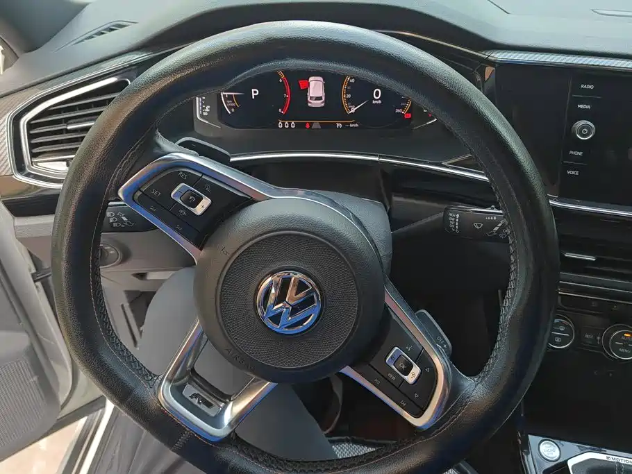صورة 15 - Volkswagen Tayron