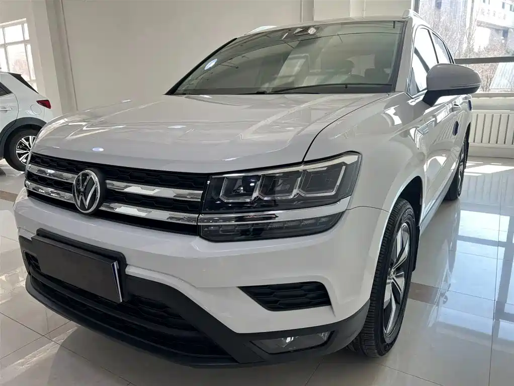 VOLKSWAGEN TUYUE