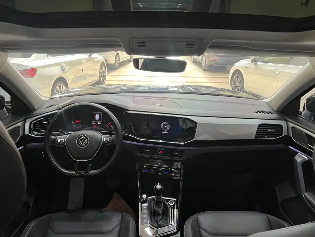 Volkswagen Tayron 2021 280TSI 2WD Luxury Smart Connect фото 17