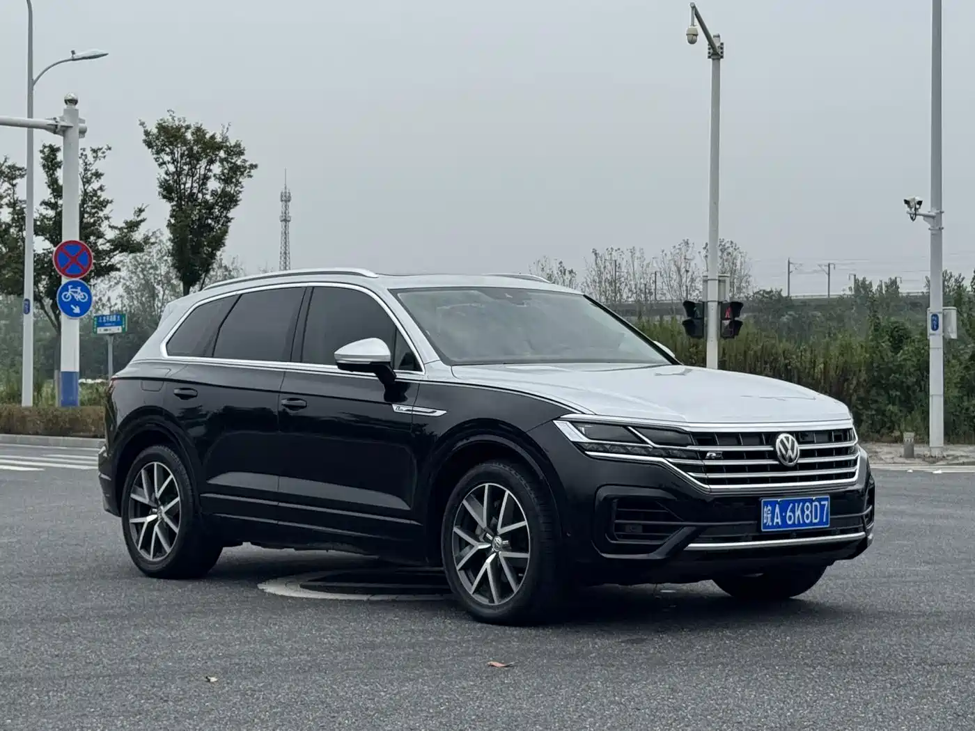 Volkswagen Touareg 2019 2019 3.0TSI Sharp Edge Edition China V