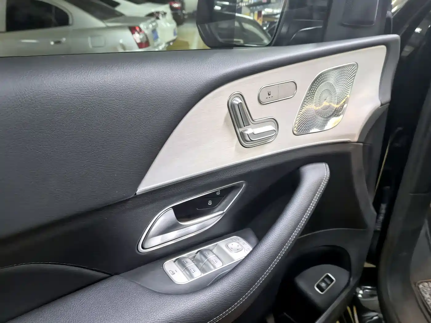 Mercedes-Benz GLE Coupe 2022 GLE 350 4MATIC Coupe SUV Fashion фото 14