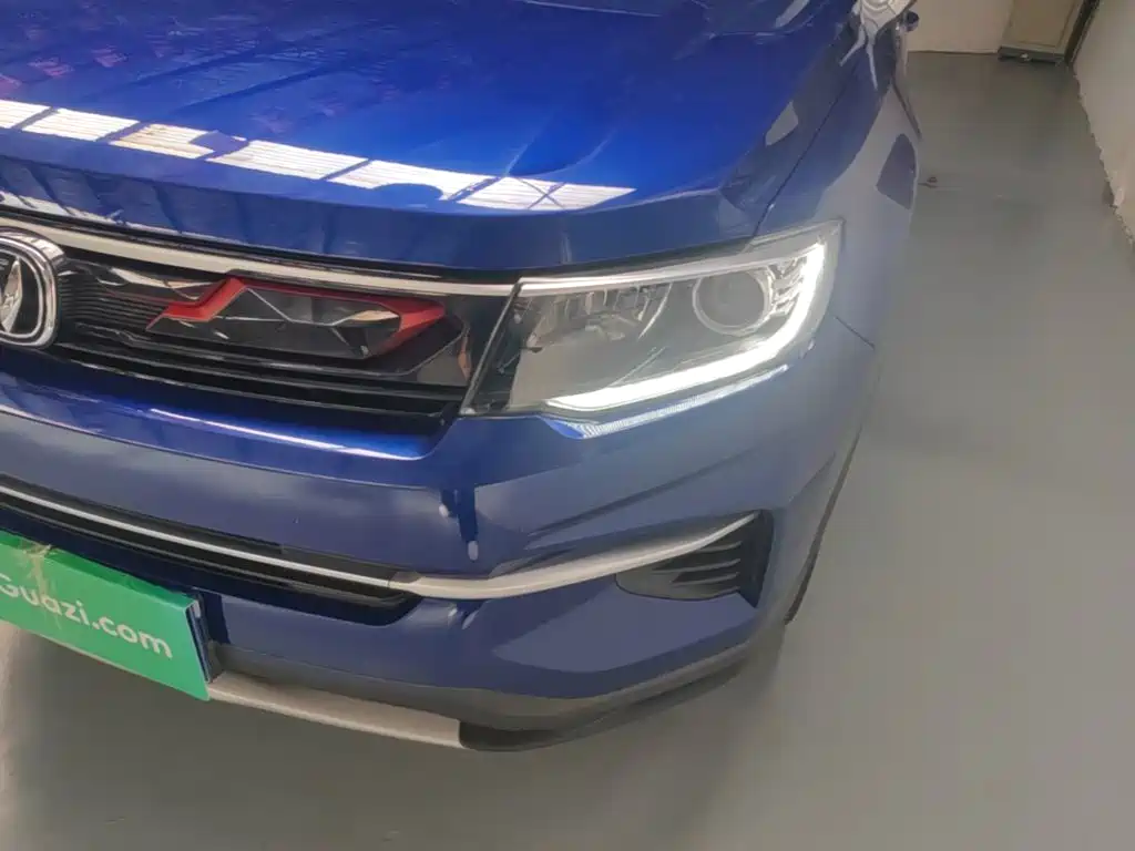 Changan CS35 PLUS 2019 2019 1.4T DCT Cool Connect Blue Whale Edition