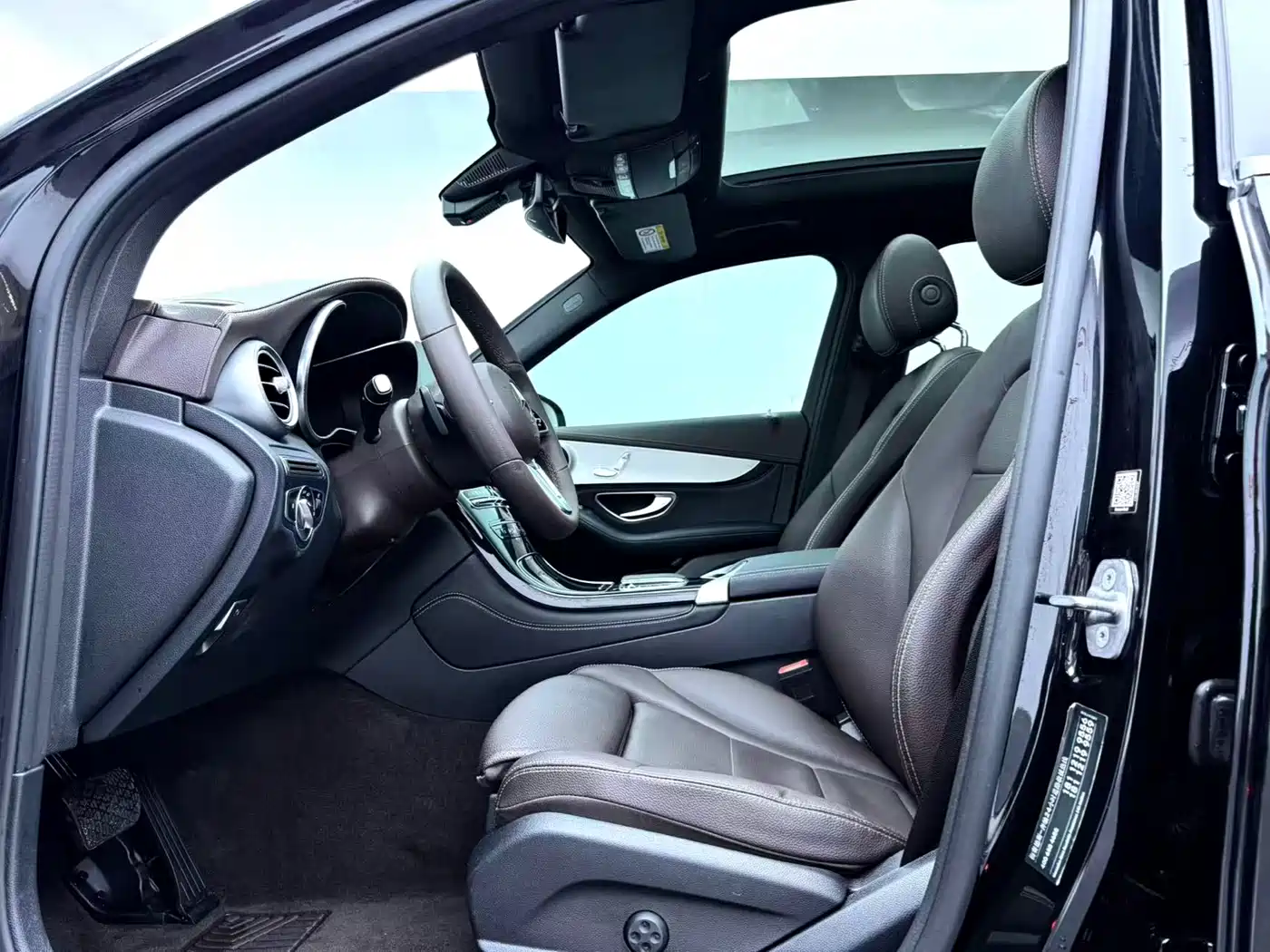Mercedes-Benz GLC 2020 Facelift GLC 260 L 4MATIC Dynamic фото 13