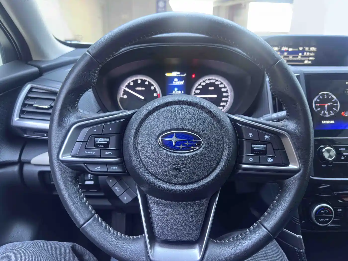 Subaru Forester 2022 2.0i AWD Luxury Edition with EyeSight фото 12
