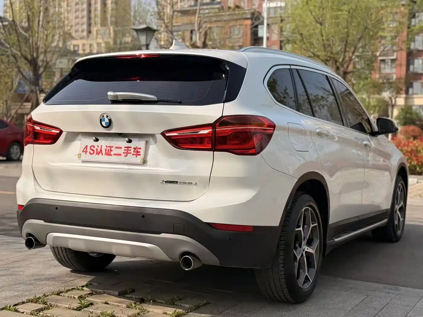 BMW X1 2019 xDrive20Li Premium Model фото 10