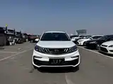 Фото 2 - Geely Vision X3