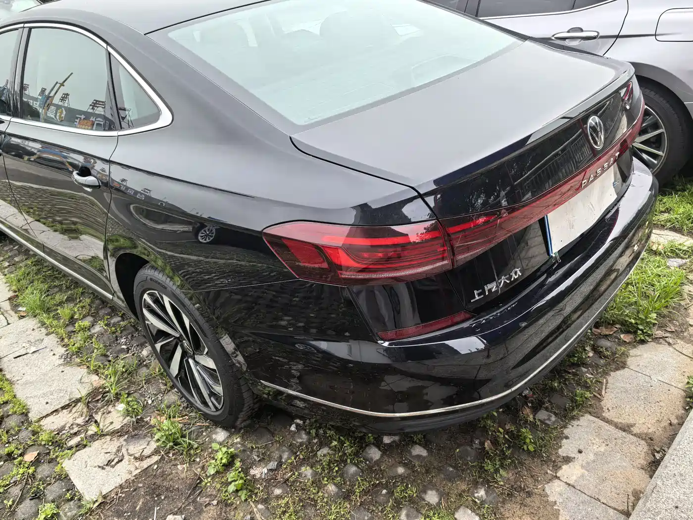 Volkswagen Passat 2024 330TSI Elite Edition фото 7
