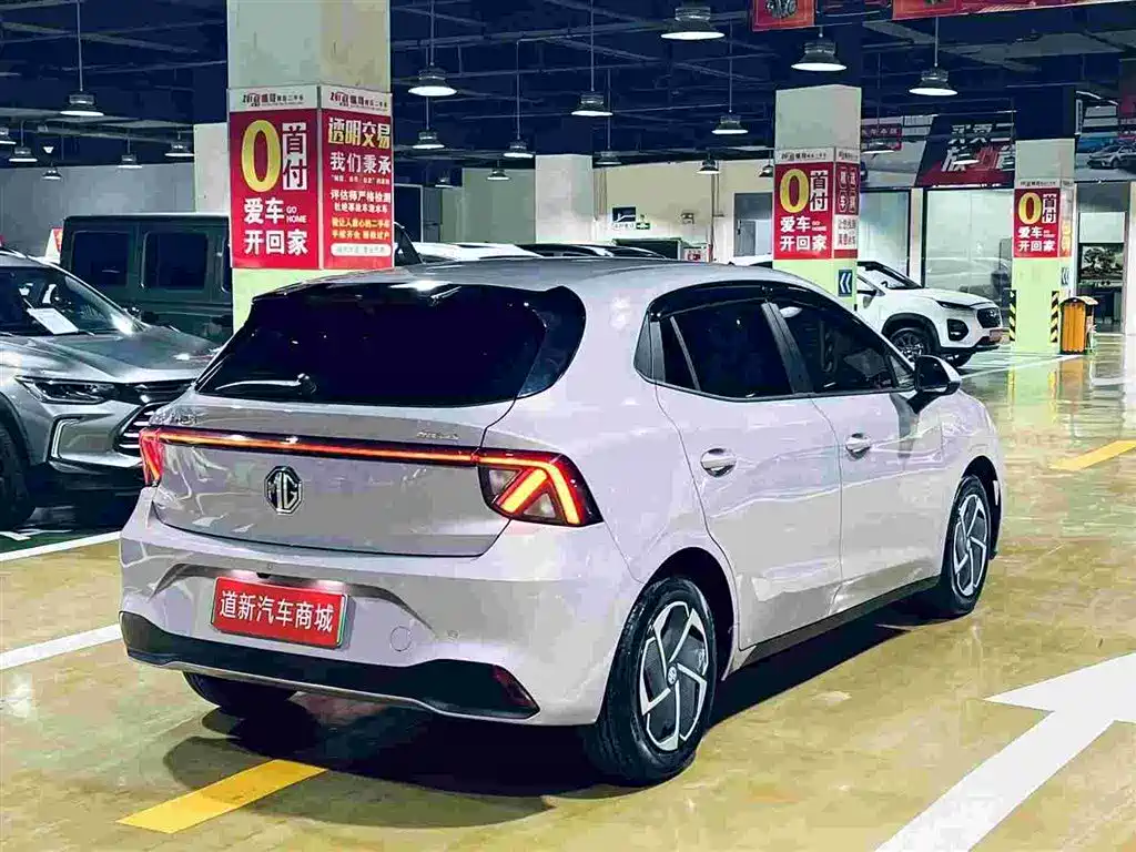 MG MG4 EV 2025