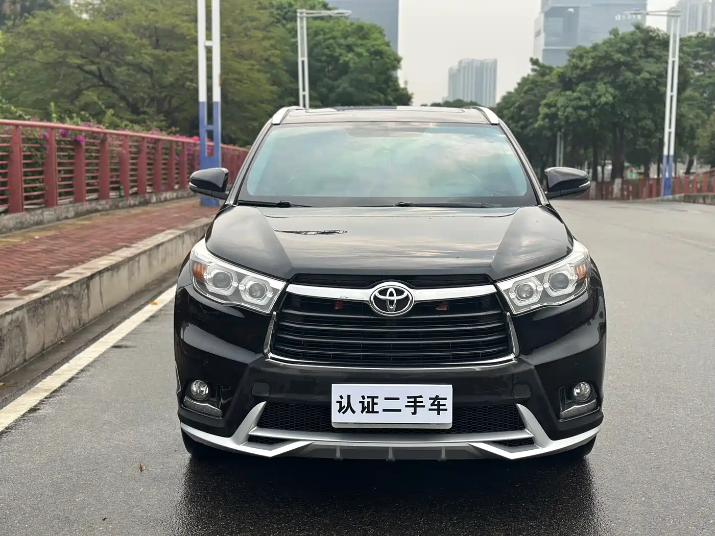 Toyota Highlander 2017 2.0T 4WD Premium 7-Seater фото 2