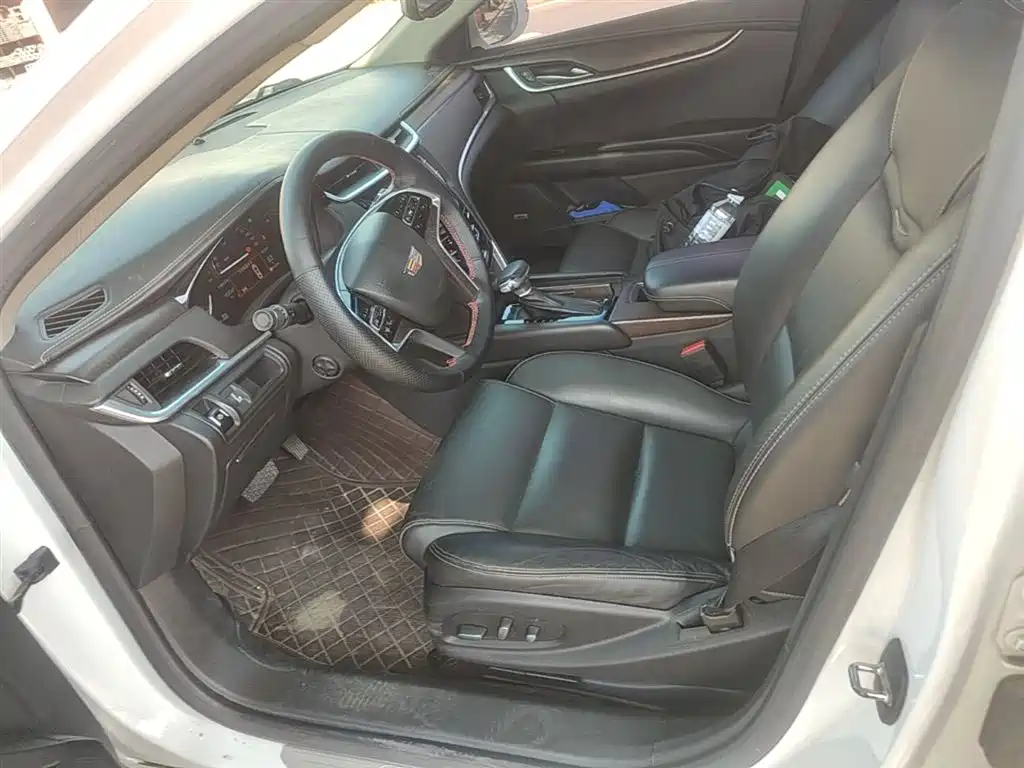 Cadillac XTS 2018 28T Elite фото 15