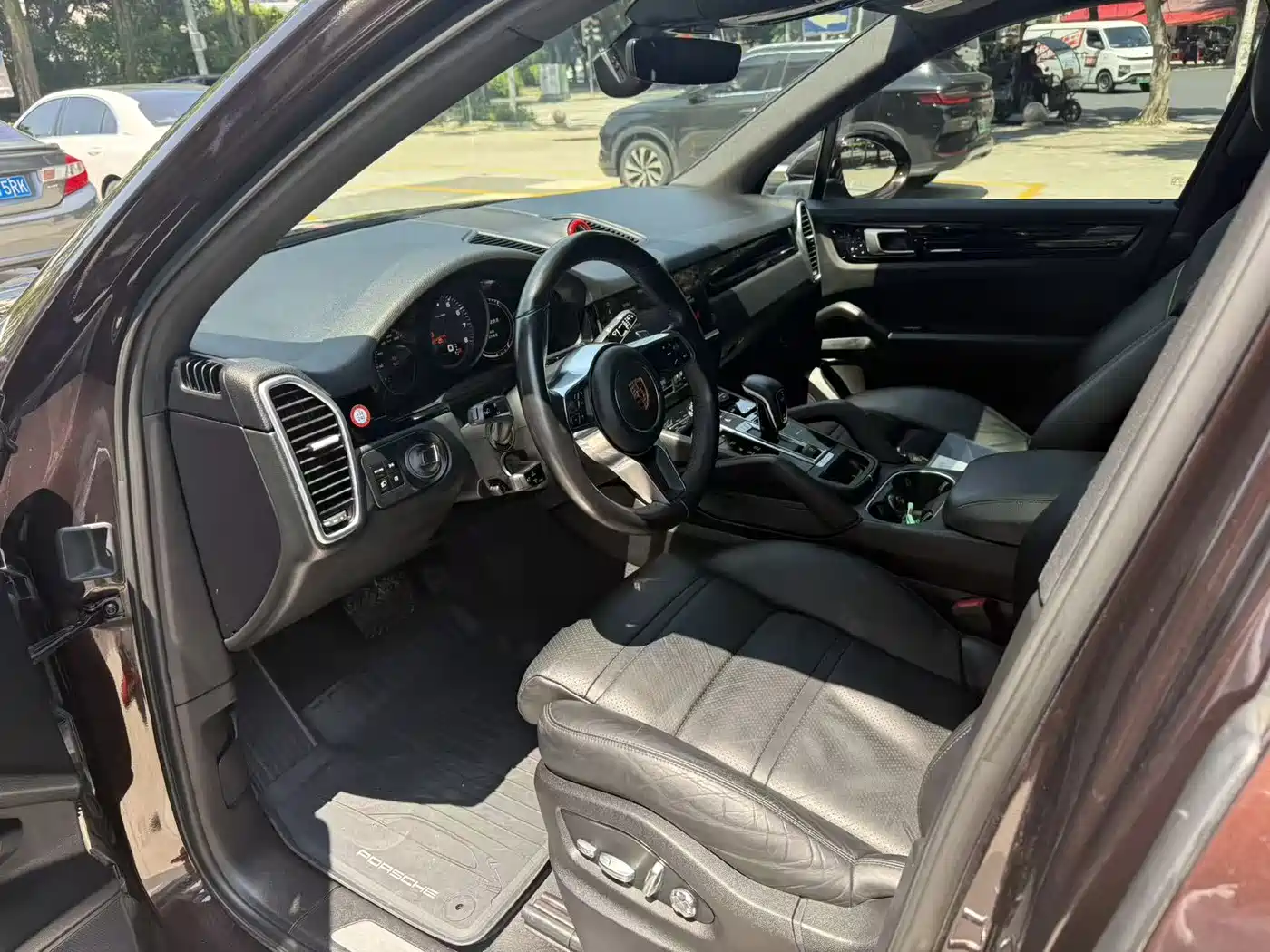 Porsche Cayenne 2018 Cayenne 3.0T фото 12