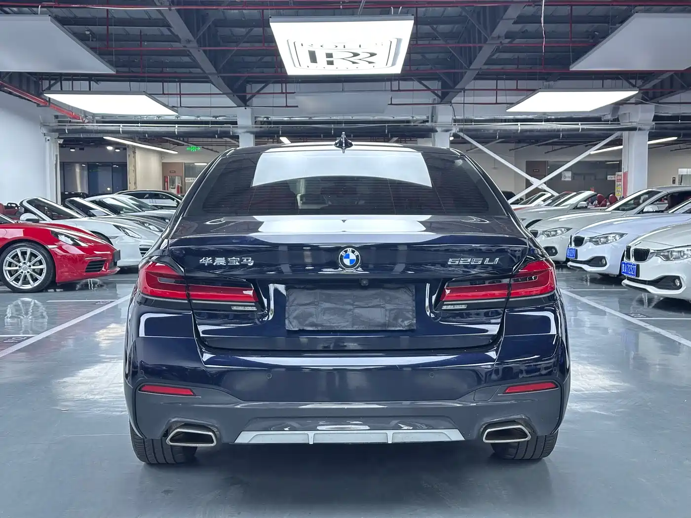 BMW 5 Series 2022 525Li M Sport Package фото 17