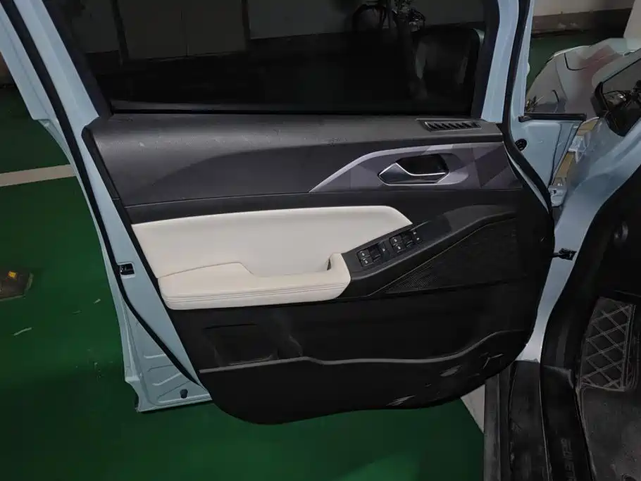 Geely Geometry E Firefly 2024 2024 Model 301km Light Flow