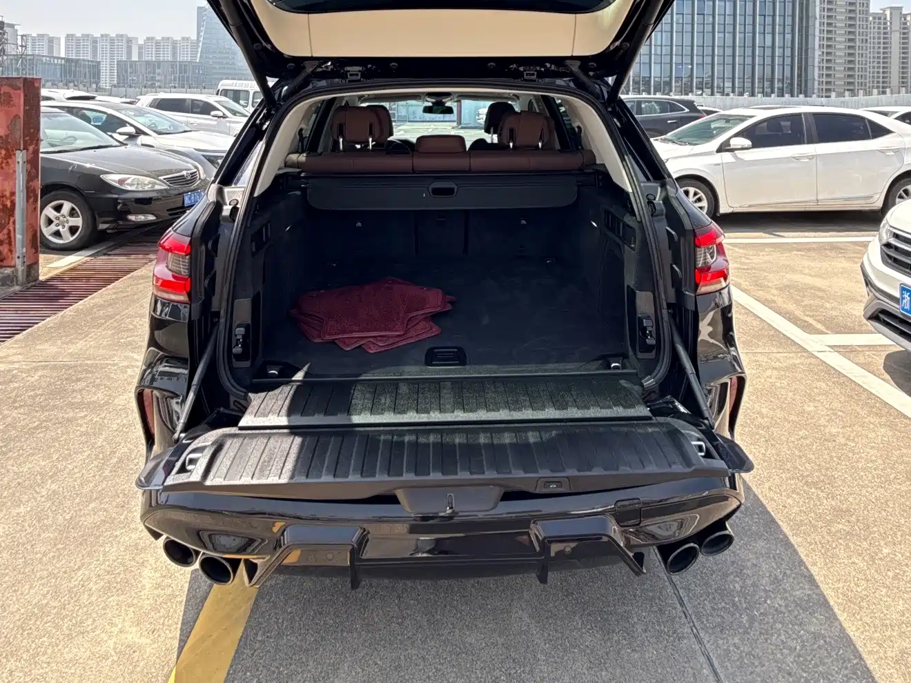 BMW X5 (Import) 2021 xDrive40i M Sport Package фото 19