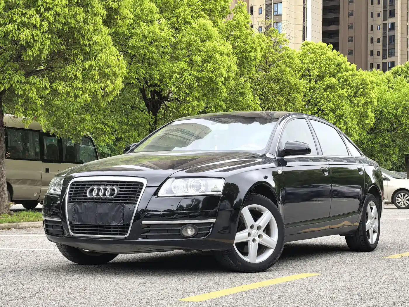 Audi A6L 2009 2.4L Comfort
