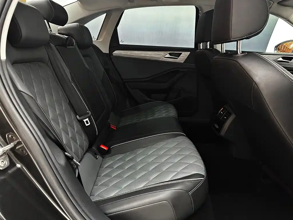 Volkswagen Sagitar 2023 280TSI DSG Beyond Lite фото 23