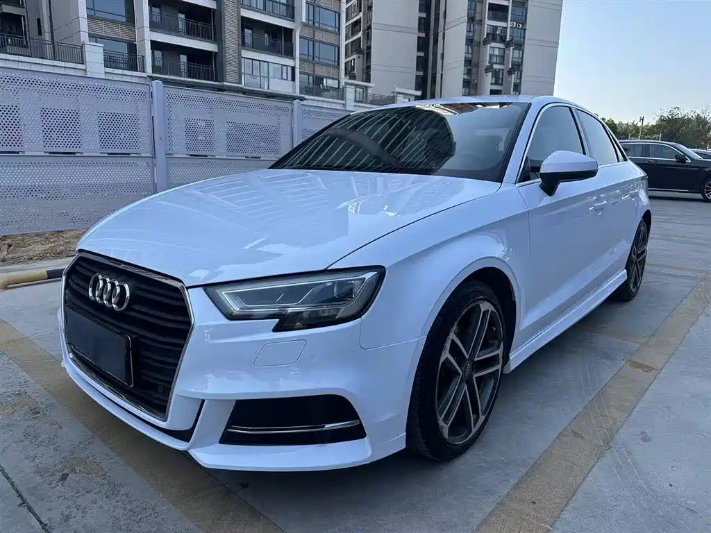 Audi A3 2017 Limousine 35 TFSI Progressive
