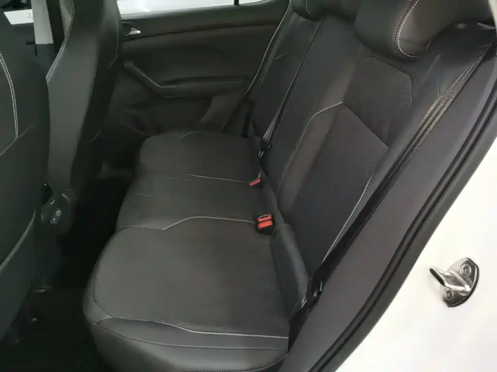 VOLKSWAGEN TU KAI