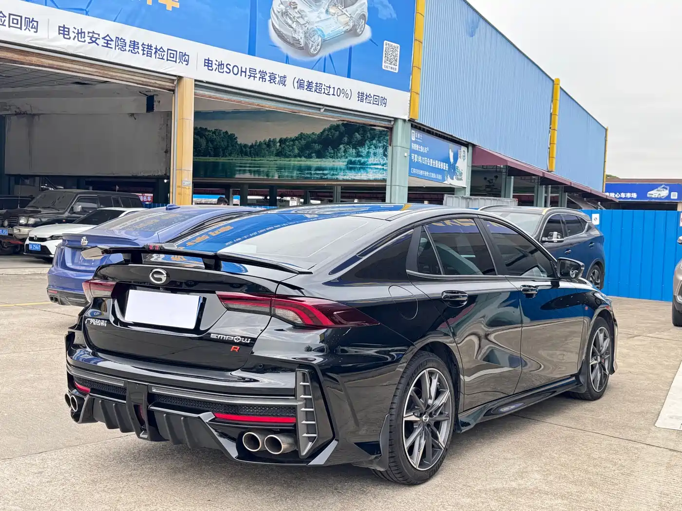 GAC Trumpchi Trumpchi Emkoo 2023 400T Automatic R PRO фото 15