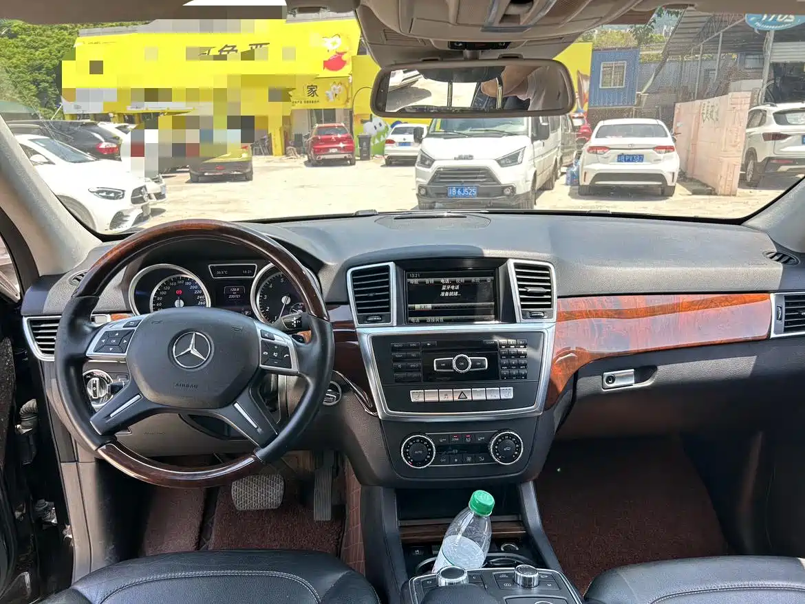 Mercedes-Benz M-Class 2014 ML 400 4MATIC Luxury фото 5