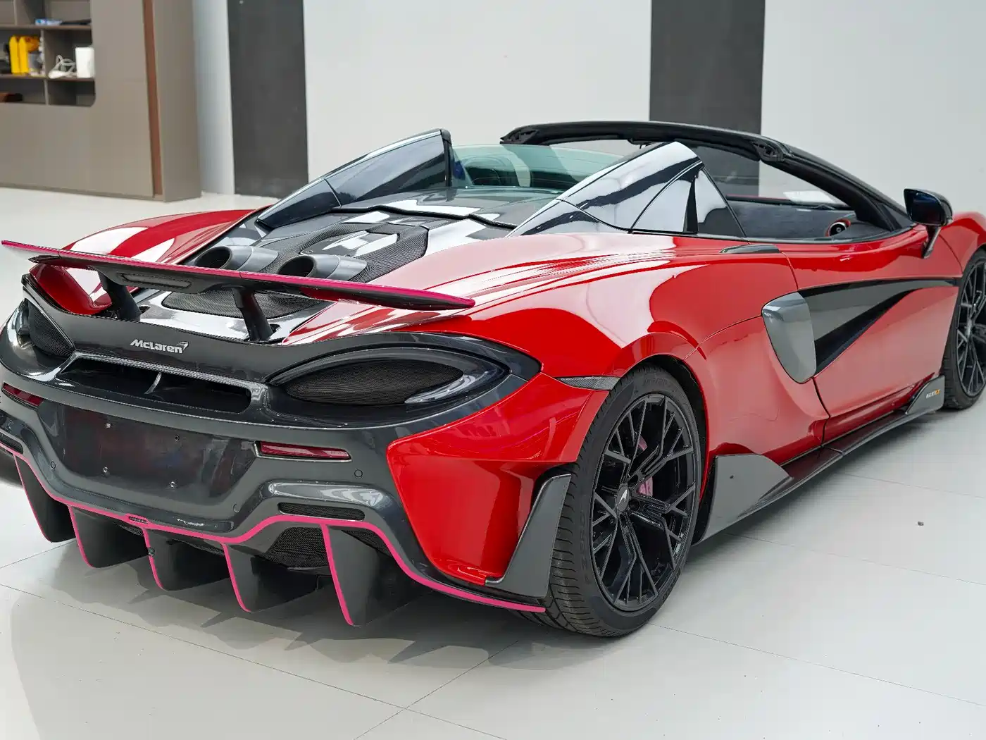 McLaren 600LT 2019 3.8T Spider фото 8