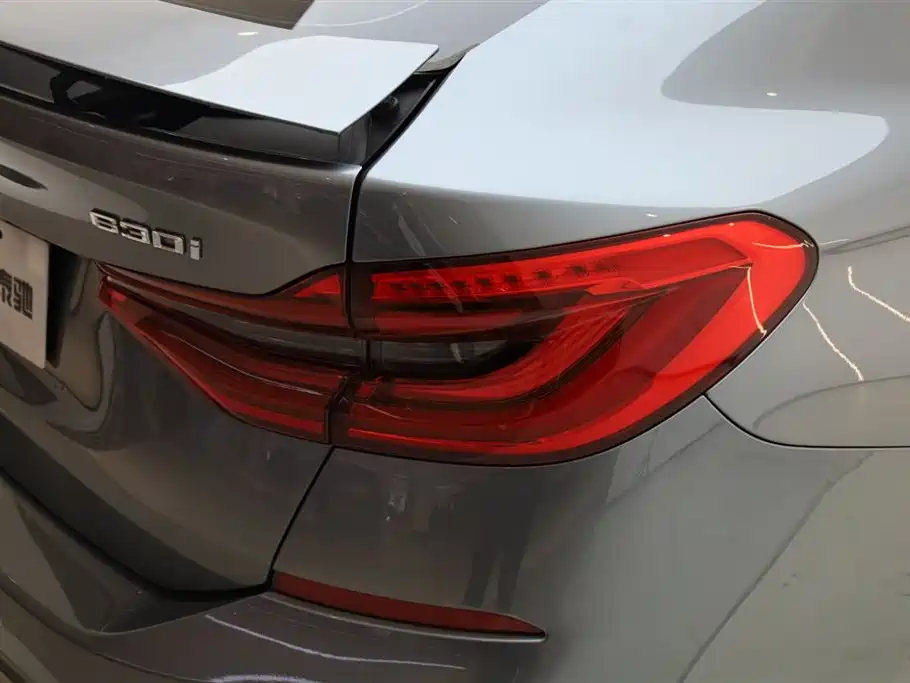 BMW 6 Series GT 2019 630i M Sport Grand Tourer Edition фото 10