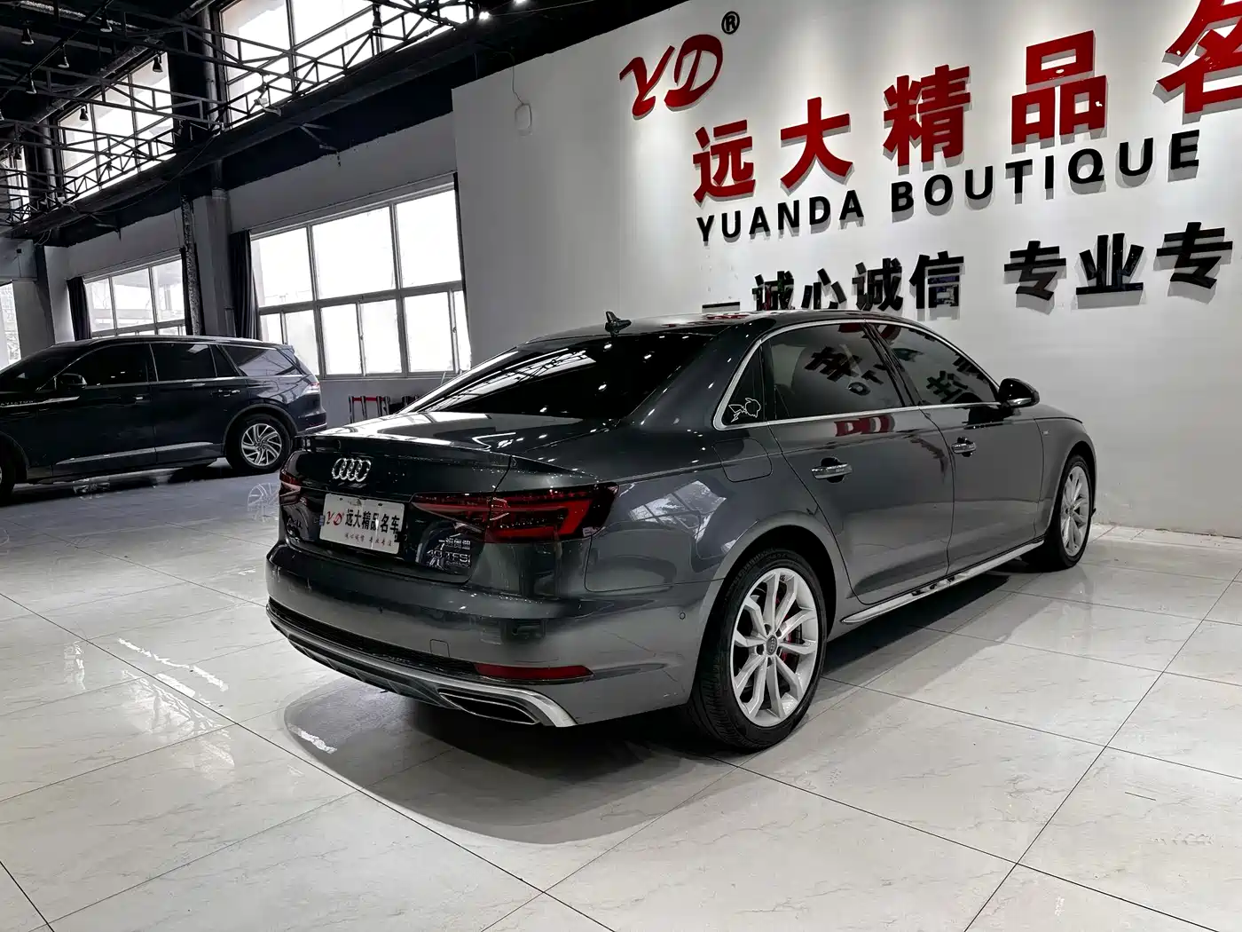 Audi A4L 2019 40 TFSI Fashion (China VI) фото 19