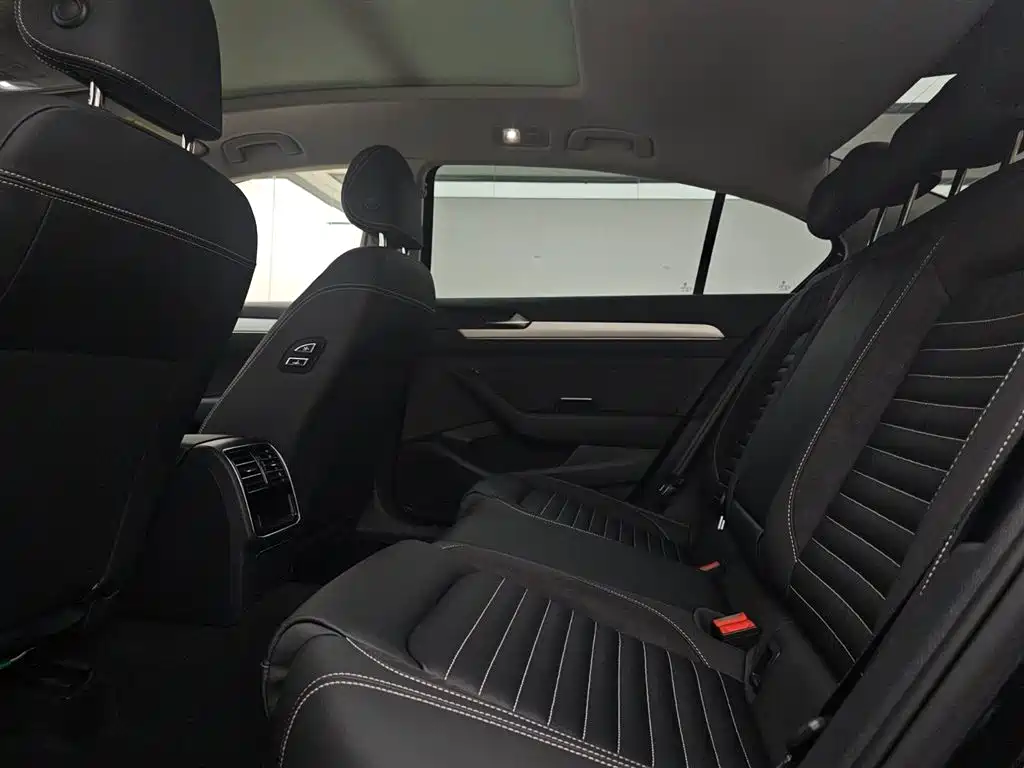 Volkswagen Magotan 2020 280TSI DSG Comfort фото 14