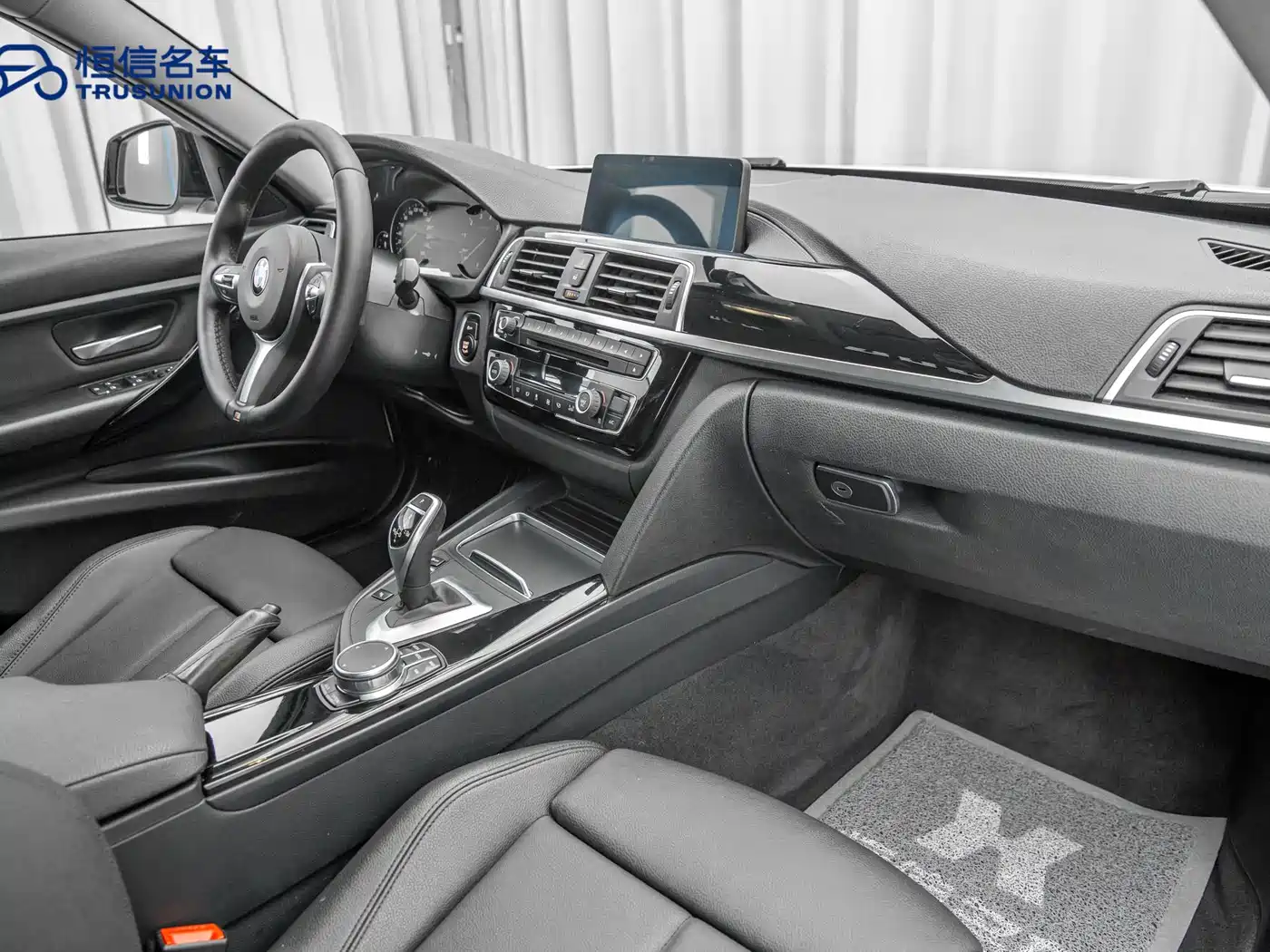 BMW 3 Series 2018 320Li Leading M Sport Package фото 13