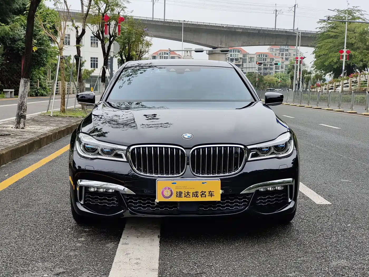 BMW 7 Series 2018 750Li xDrive M Sport Package фото 3