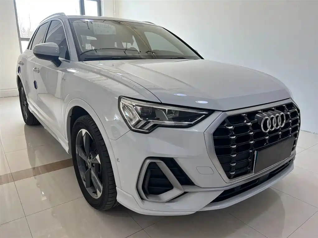 Audi Q3 2023 35 TFSI Fashion Dynamic (1.4T) фото 3