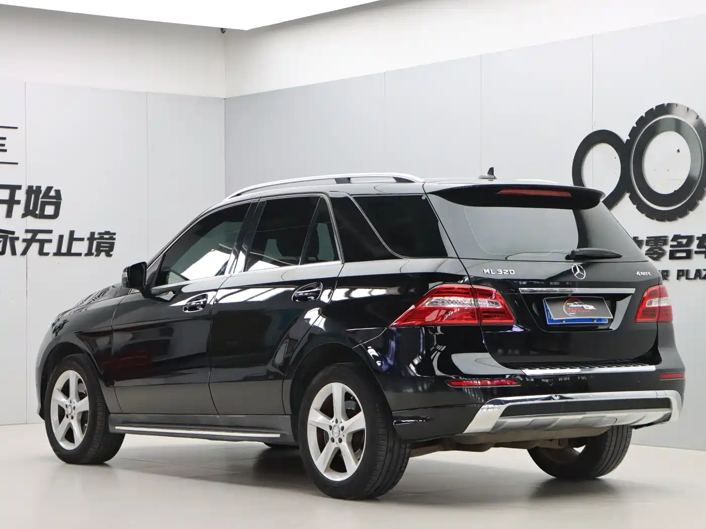 Mercedes-Benz M-Class 2014 ML 320 4MATIC фото 4